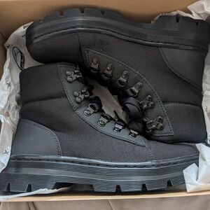 Dr Martens Women's Size 7 Combs W Ajax Combat Boots